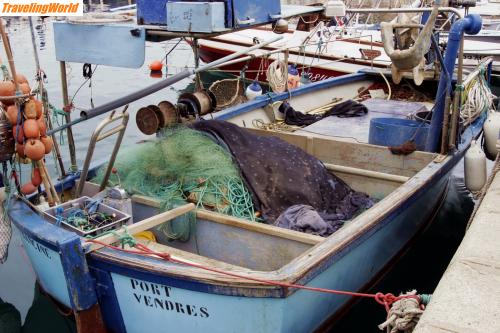 Frankreich: Port Vendres_11 / Typisches heimisches Fischerboot für die Küstenfischerei