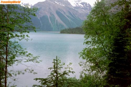 Kanada: 0035_77 / am Kinney Lake vorbei