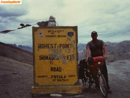 Nepal: MTB.Ladakh.HighpointonTour4.850m / In Ladakh per Rad in 1982