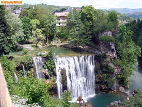 Bosnien und Herzegowina: JAJCE00 / Wasserfall