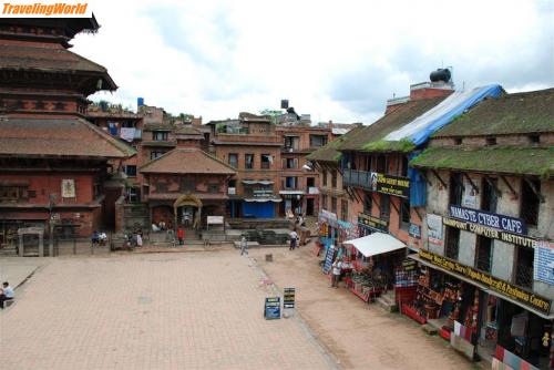 Nepal: Bhaktapurs (51) (Large) / 