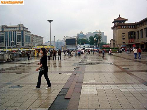 China: 08 a3 Haupbahnhof Peking / 