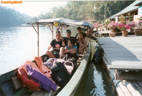 Thailand: Scannen0001 / An einem Stausee bei Ching Mai mit schwimmenden Hütten