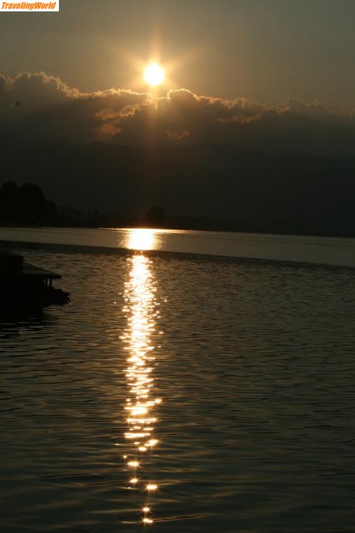 Albanien: IMG_4731-Kopie / Sonnenuntergang in Tushemit