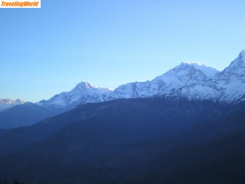 Nepal: IMGP0066 (FILEminimizer) / Nilgiri (links) und Annapurna I (8091m)