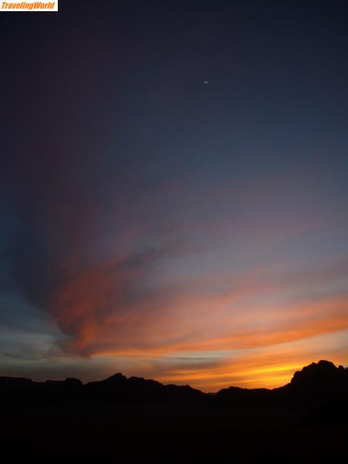 Jordanien: 08 Wadi Rum 44 / Sonnenuntergang im Wadi Rum