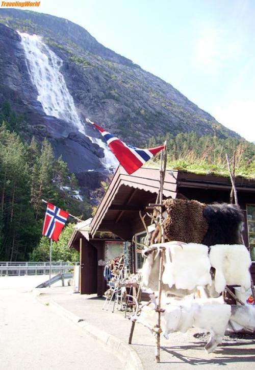 Norwegen: web Langfossen / Am Langfossen