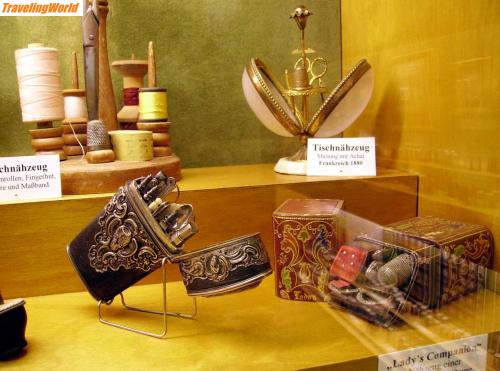 Deutschland: web-Fingerhmus1 / In Creglingen haben wir das Fingerhutmuseum ...