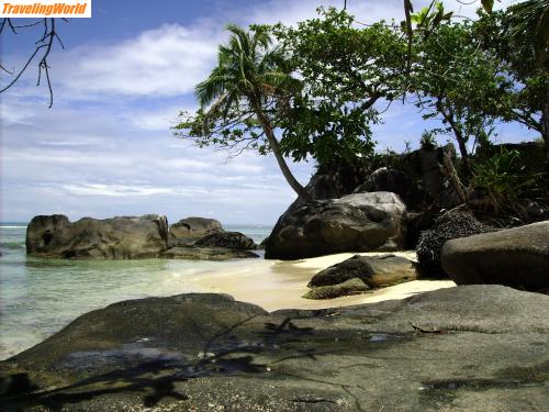 Madagaskar: Mada 261 /    Îl aux Nattes auf der Westseite wunderbare Ecke 
   nur mit mit Piroge  erreichbar von der Nosy Boraha ( St Marie )