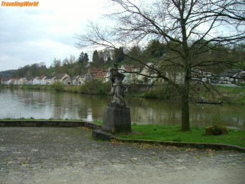 Deutschland: Bild 021 / 23.04.2008 Die Regnitz und der Main-Kanal, direkt an der DJH Bamberg.