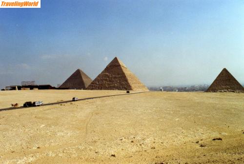 gypten: File0265 / Pyramiden von Giseh
