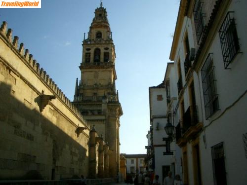 Spanien: Andalusien  Mai o4 mit Schröders, Sevlla.Cordoba, Granada, Malla / Der Turm der kath. Kirche, die in die Moschee gebaut wurde.