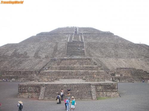 Mexiko: 000_0022 /  Theoteihoucan - Sonnenpyramide