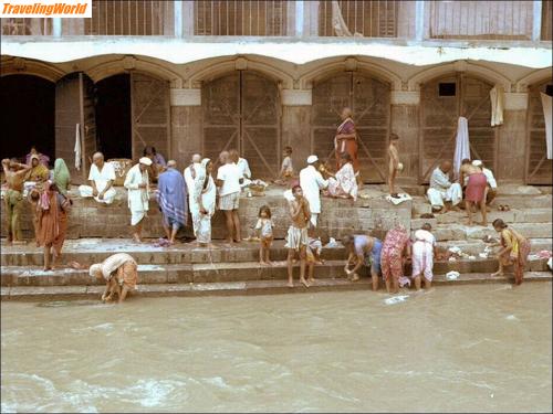 Nepal: 032 Fluss Bagmati / 