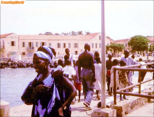 Gambia: 02 Anlegestelle in Banjul / 