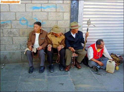 China: 10 d2 In Lhasa / 