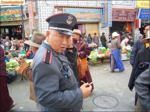 China: 10 n2 In Lhasa / 