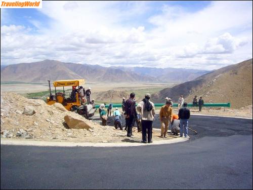 China: 10 r12 Die Strasse nach Lhasa / 