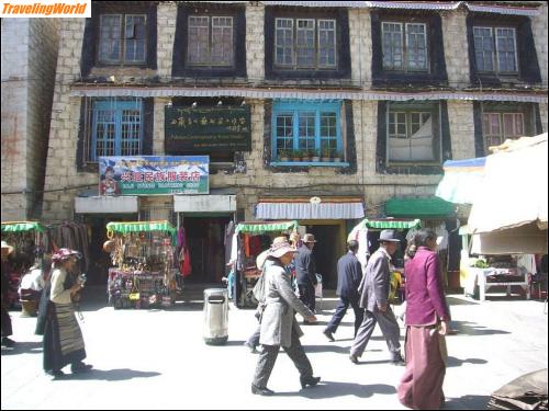 China: 10 m25 In Lhasa / 