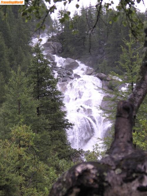 Schweiz: Wasserfall im Zinal-tal / Wasserfall im Zinal-tal