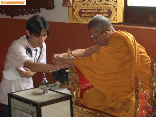 Thailand: CIMG2285 / Neujahr Buddhistischer Tempel