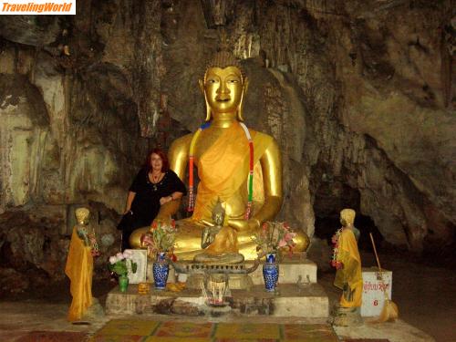 Thailand: CIMG1591 / Höhlentempel bei Kanchanaburi