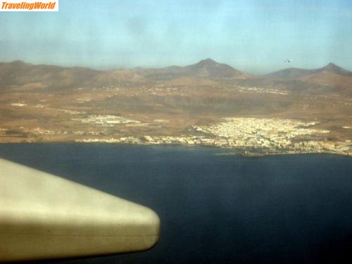 Spanien: Fuerteventura 03.07 010 / Anflug auf die Insel