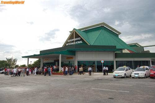 Kuba: DSC_0100 / Der Flughafen in Holguin