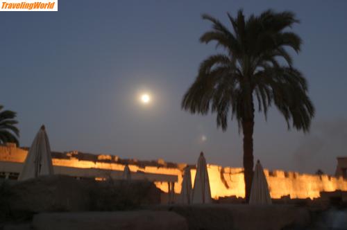 gypten: IMG_5377 / Karnak in der Nacht