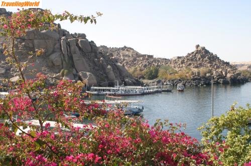 �gypten: IMG_5453 / N&auml;he Assuan beim Philaetempel Kaffee-trinken