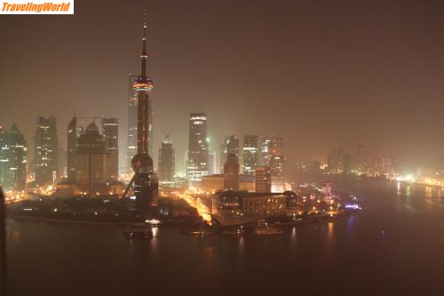 China: pudong / pudong bei nacht, zusehen vom hyatt hotel