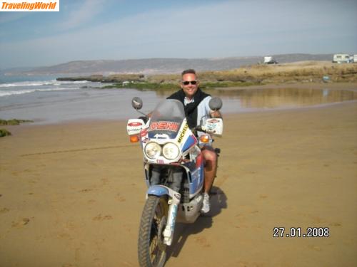 Marokko: plagemoto / Das ist der bereits erwähnte Beach von Tharazoud..., bis 2008 war er noch unbebaut...