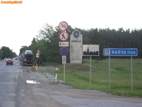 Russland: IMG_4453 / Keine 130 Kilometer trennen mich in Narva noch von meinem Ziel.