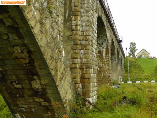 Ukraine: S1050028 / die alte Steinbahnbrücke