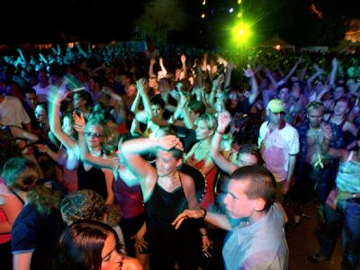 Open-Air-Party auf Ibiza