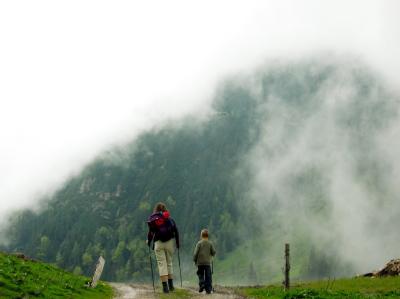 Wanderer in Wolken