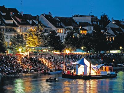 Konzert auf dem «Kulturfloß»