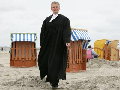 Urlaubspastor am Strand